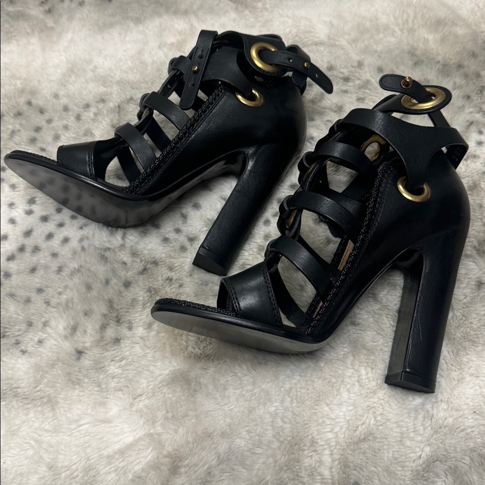 Salvatore Ferragamo Shyla Black Leather Cage Sandals Size 7 NWOB - Picture 6 of 9